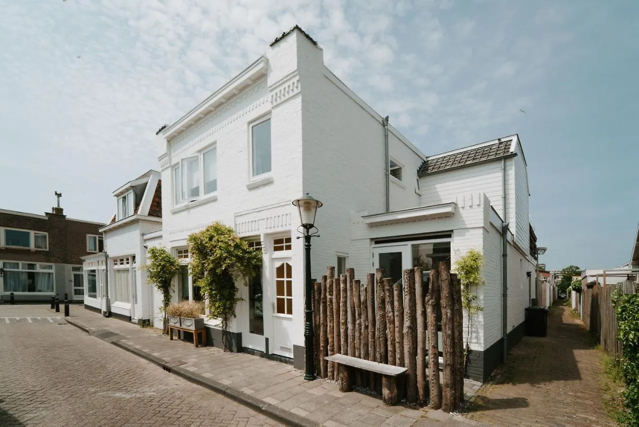 Tiny Beach House Zandvoort Netherlands